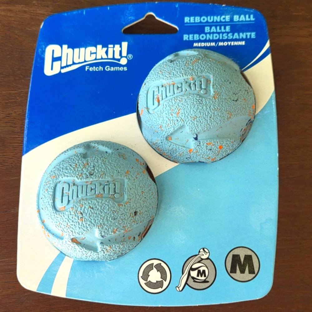 NWT Chuckit! Rebounce ball two-pack - M (2.5 inches)